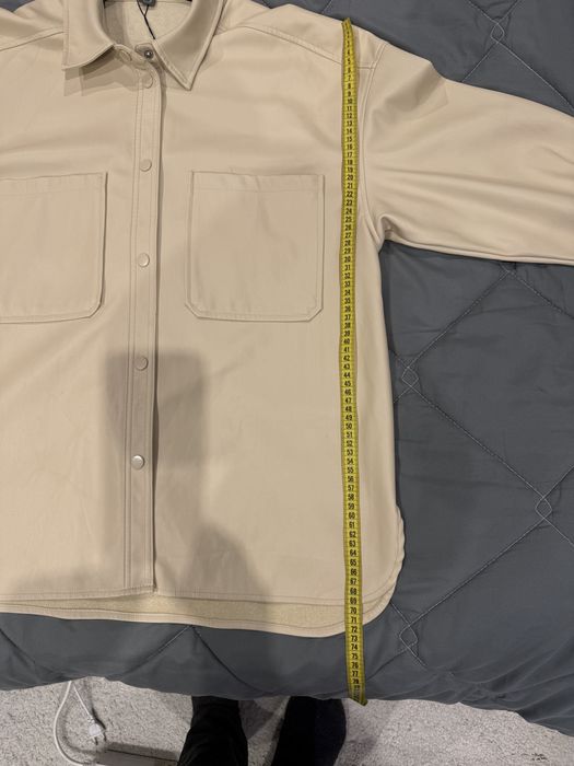 Бежевая куртка из экокожи PRiMARK 52-52р