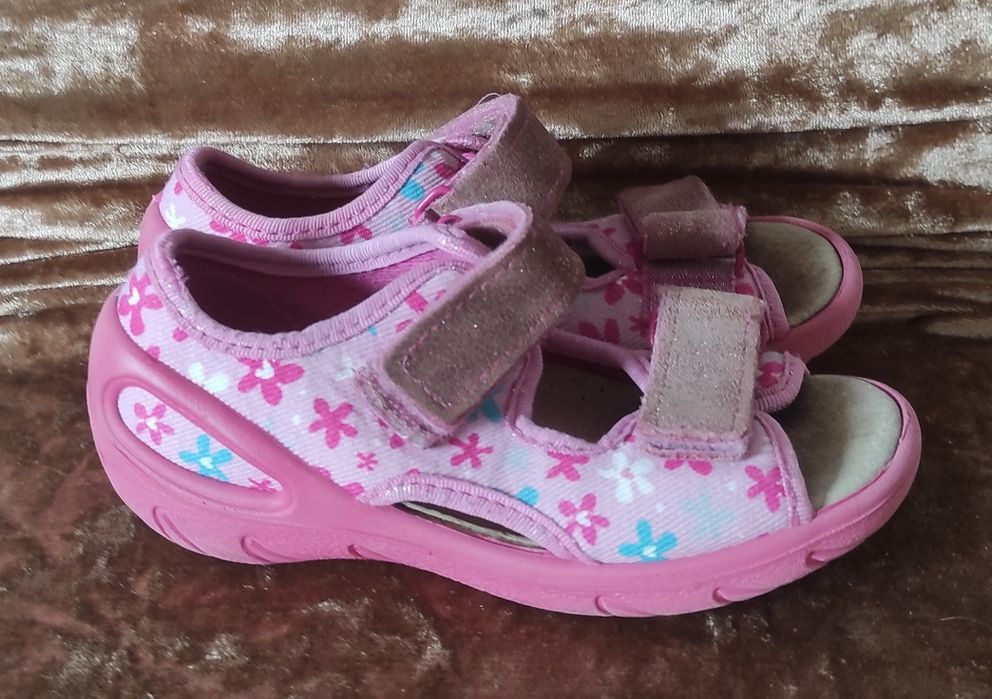 Befado 26 papcie, sandałki dla dziewczynki