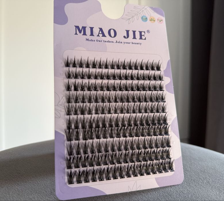 Sztuczne rzęsy kępki