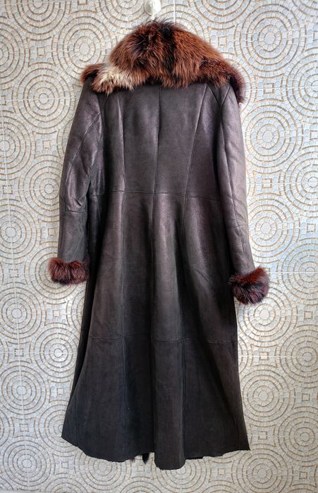 Шикарное женское натуральное пальто - дубленка, итальянский бренд Nur