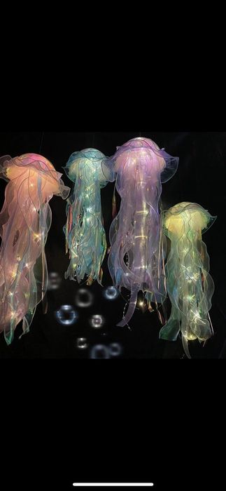 Лампа-нічник у формі медузи