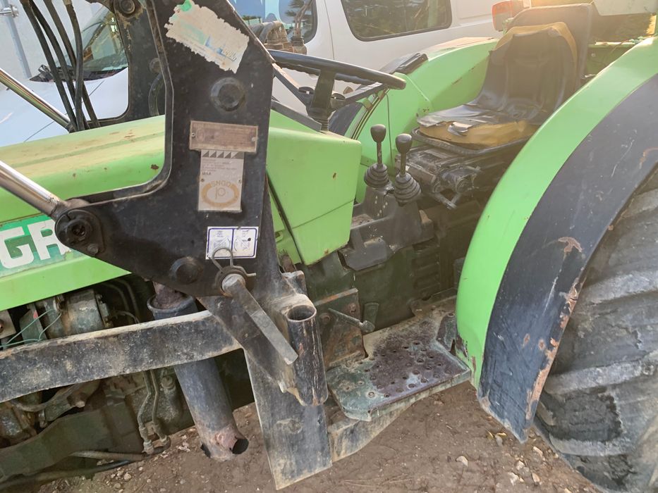 Tractor Agriful 4x4 55 cv com carregador frontal