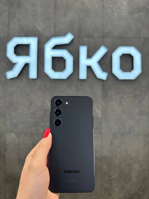 Samsung Galaxy S23 8/128GB Black • Ідеальний стан • Батарея 100%