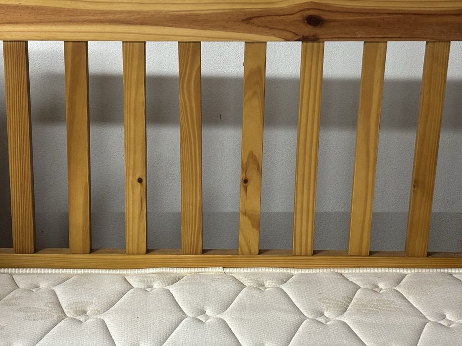 Cama de casal excelente