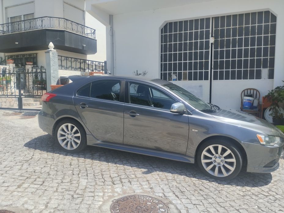 Mitsubishi Lancer 2.0   140cv