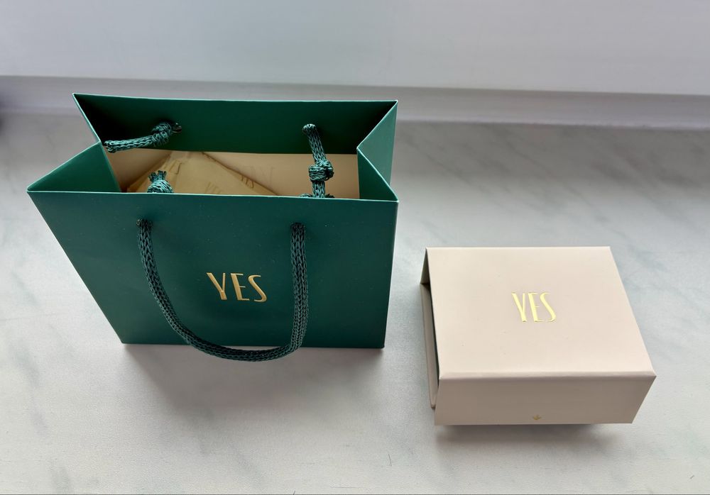 YES pudełko na kolczyki bransoletkę wisiorek + torba prezentowa