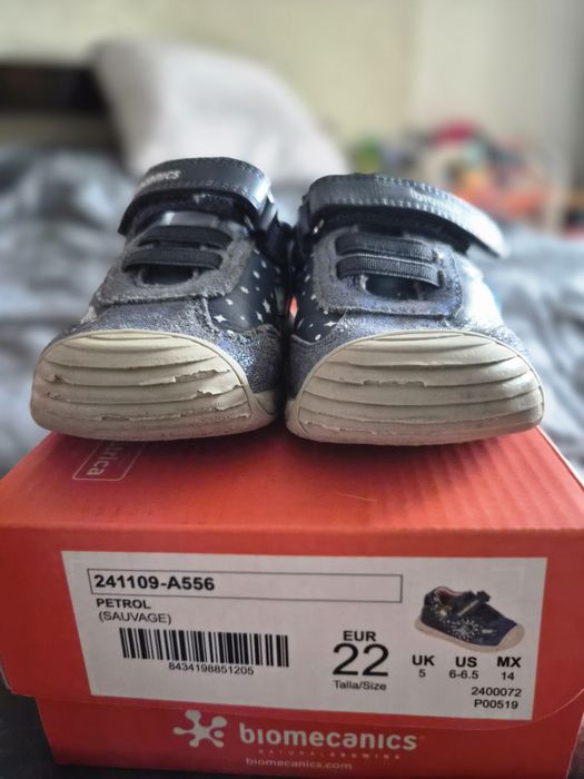 Biomecanics Снікерcи 241109 A556 (22р., устілка 14см)
Снікерcи 241109