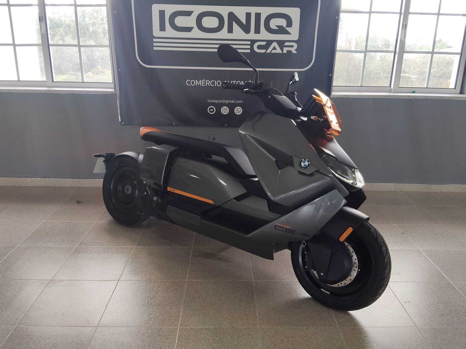 BMW CE04 2022 IVA Dedutível