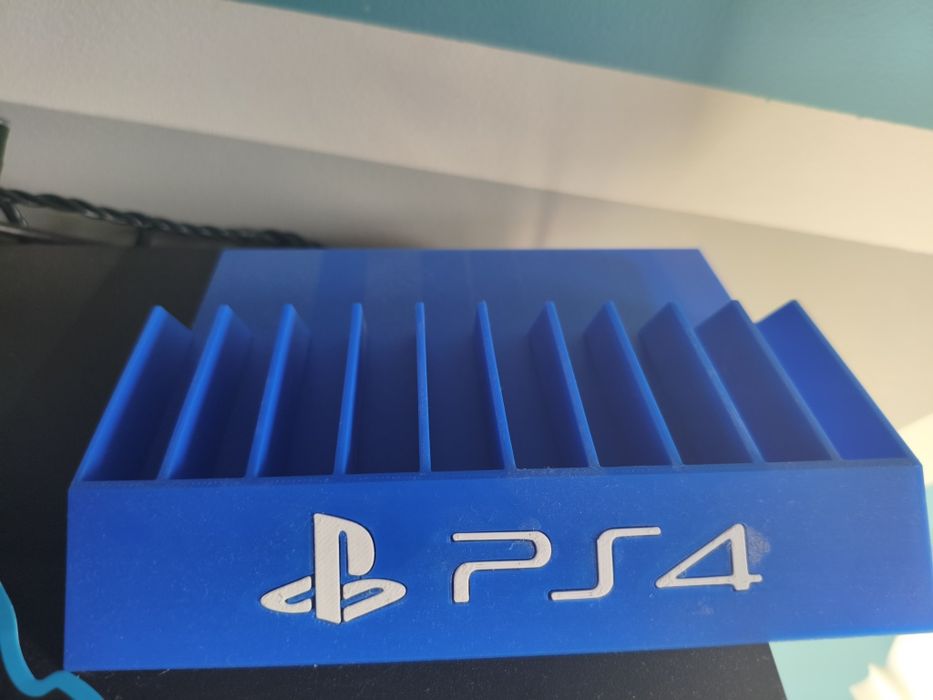 Zestaw gier PS4 plus stojak