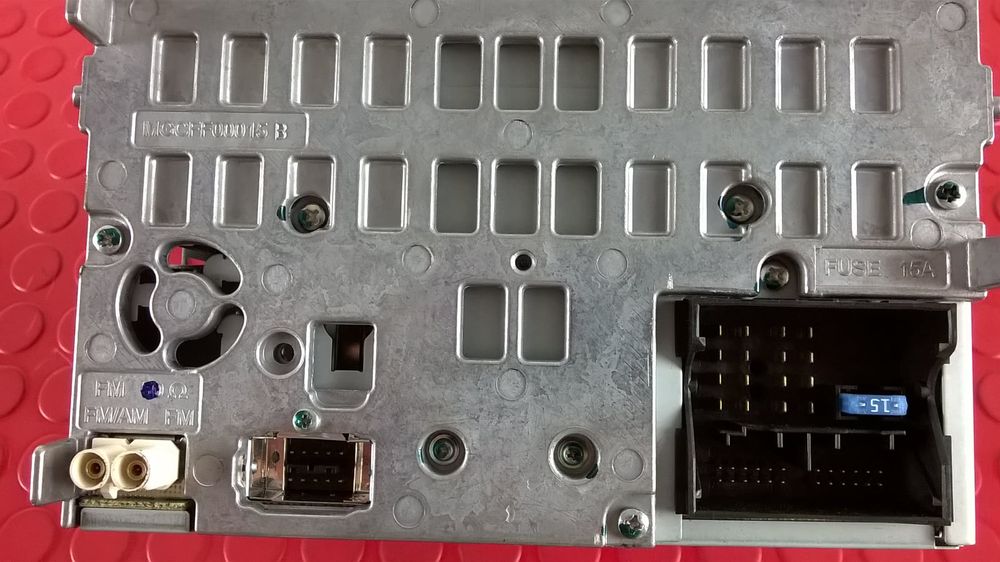 Rádio / Auto Rádio 8T2035195H - AUDI A4 B8