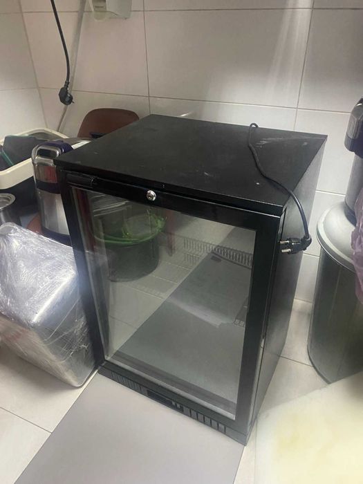 Холодильний шкаф scan domestik SC 140H