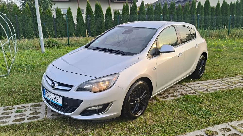 Opel Astra 100% bezwypadkowy!