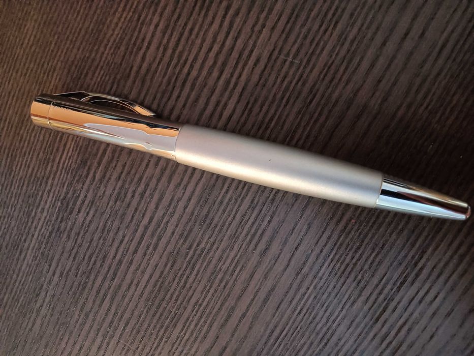 Caneta Rotring Initial Rollerball cinza