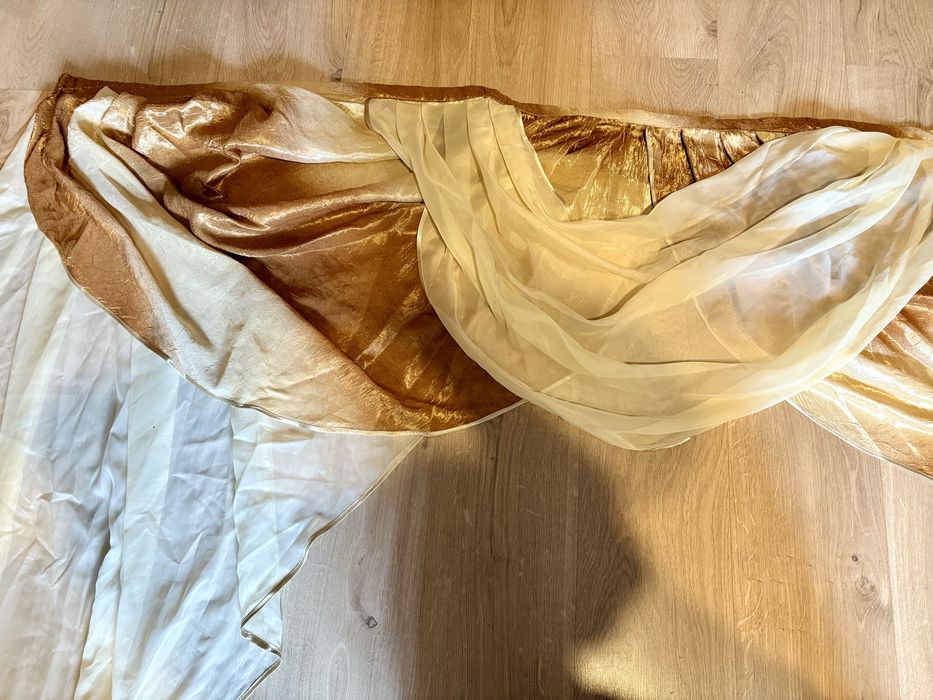 Piękny ozdobny lambrekin na okno – styl glamour, stan idealny