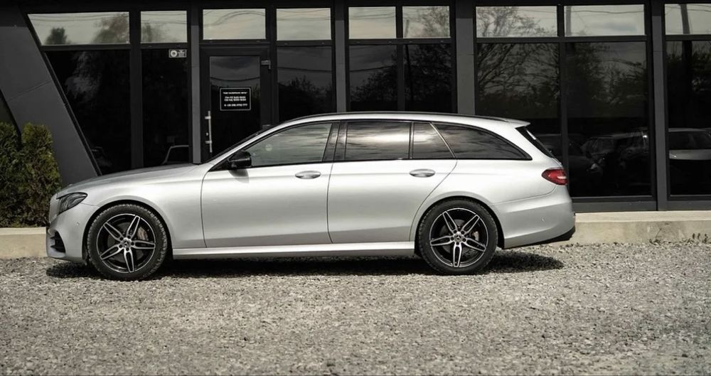 Mercedes Е350d    AMG