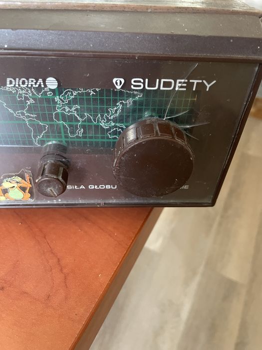 Radio stołowe Sudety R 208 Unitra Diora