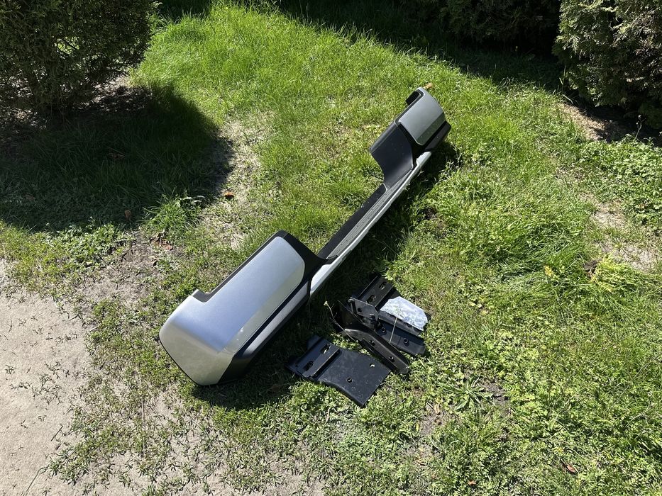 Mitsubishi L200 2015-2023 задній бампер