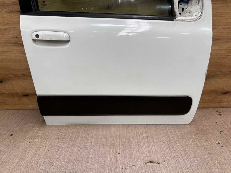 drzwi przednie prawe fiat panda 3