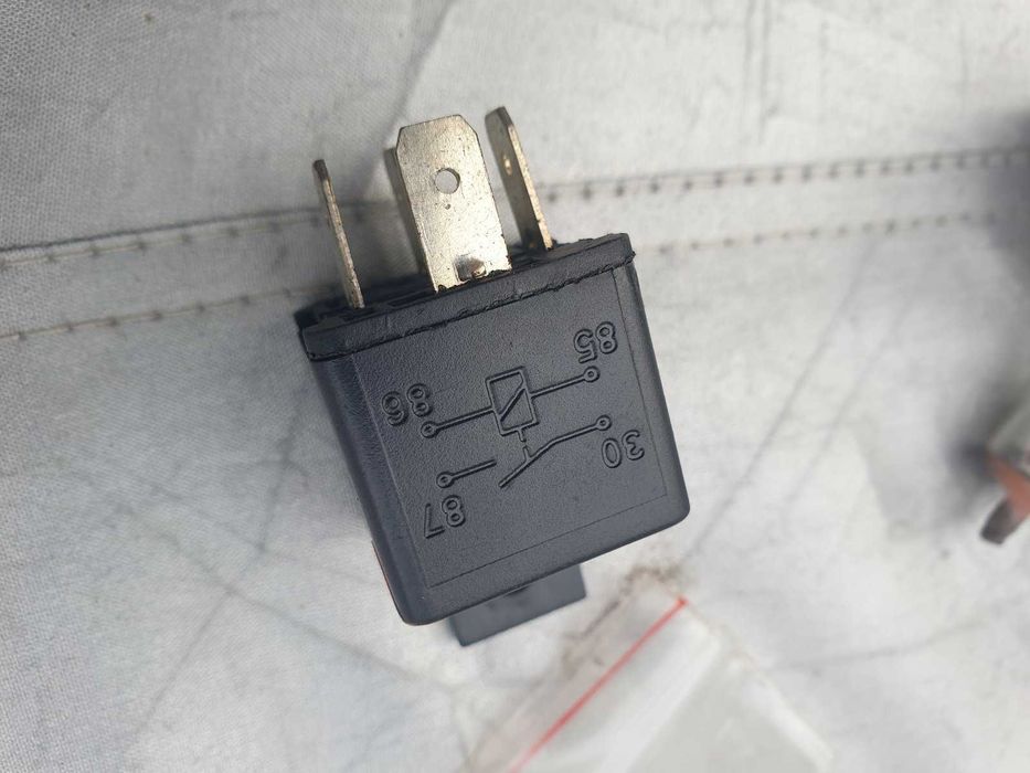 Лампи автомобільні 24 вольта