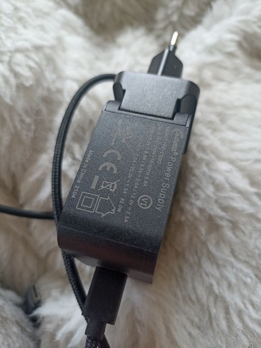 Це блок живлення.