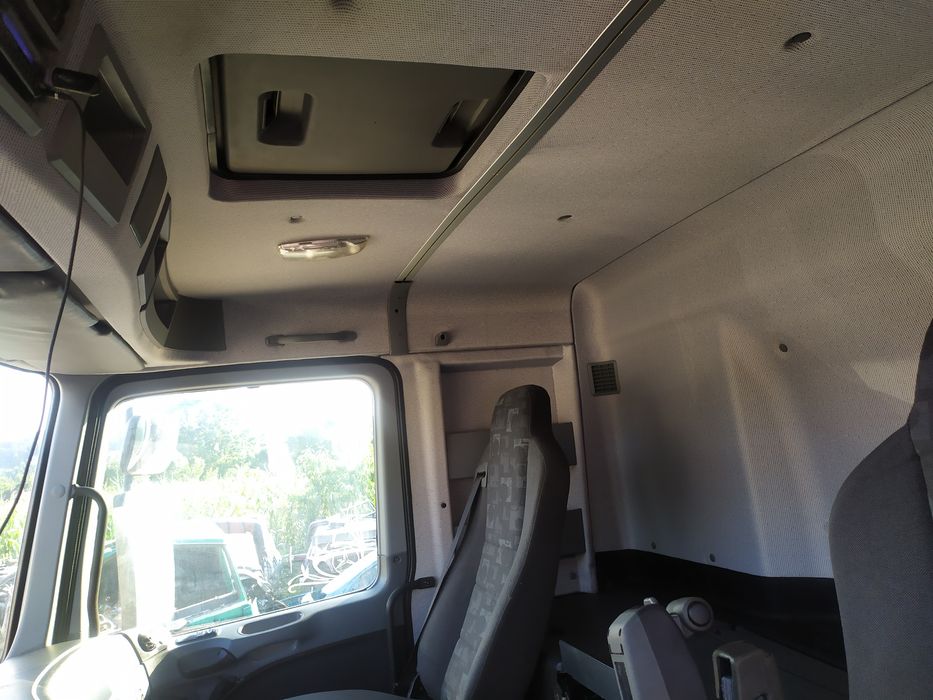 Продам мерседес актрос