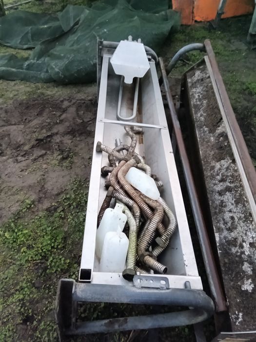 Poidło wannowe nierdzewne, wylewowe suewia 2m