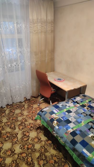 Здам кімнату з окремим холодильником біля м.Оболонь