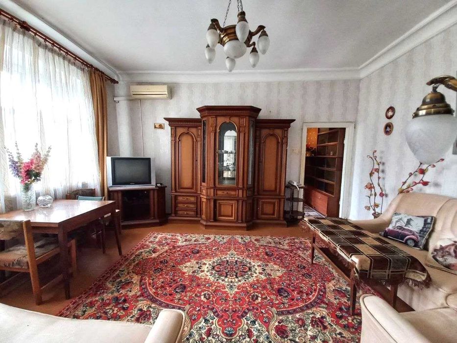 Здам 2 кімнатну квартиру в самому центрі міста