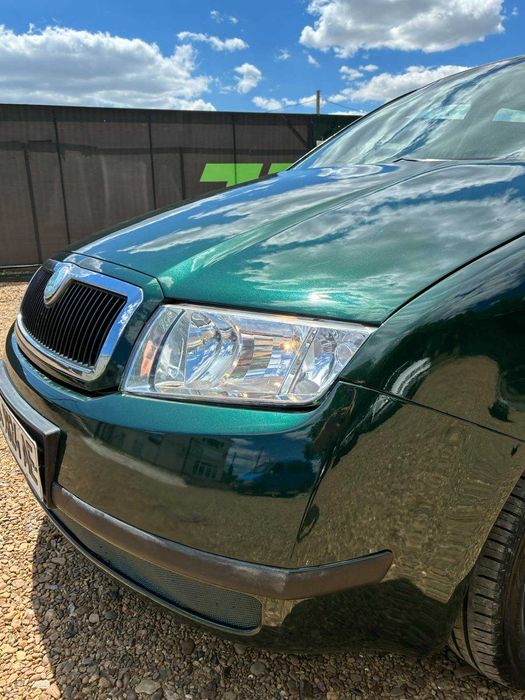 Skoda Fabia 1.4 бензин 2002 год