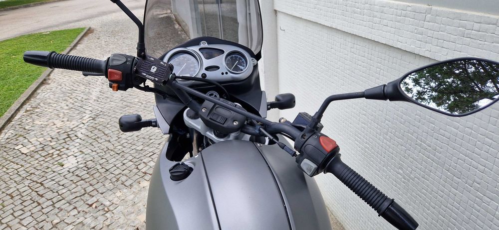 BMW F 650 GS (2004) – Fiável, económica e pronta a andar