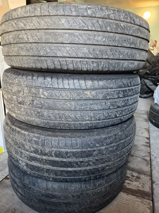 Продам шини MICHELIN Primacy 4 225/65R17