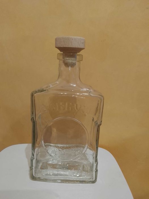 Бутилки з під коньяку