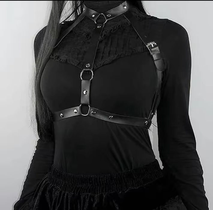 Эротическая сексуальная портупея ремень пояс