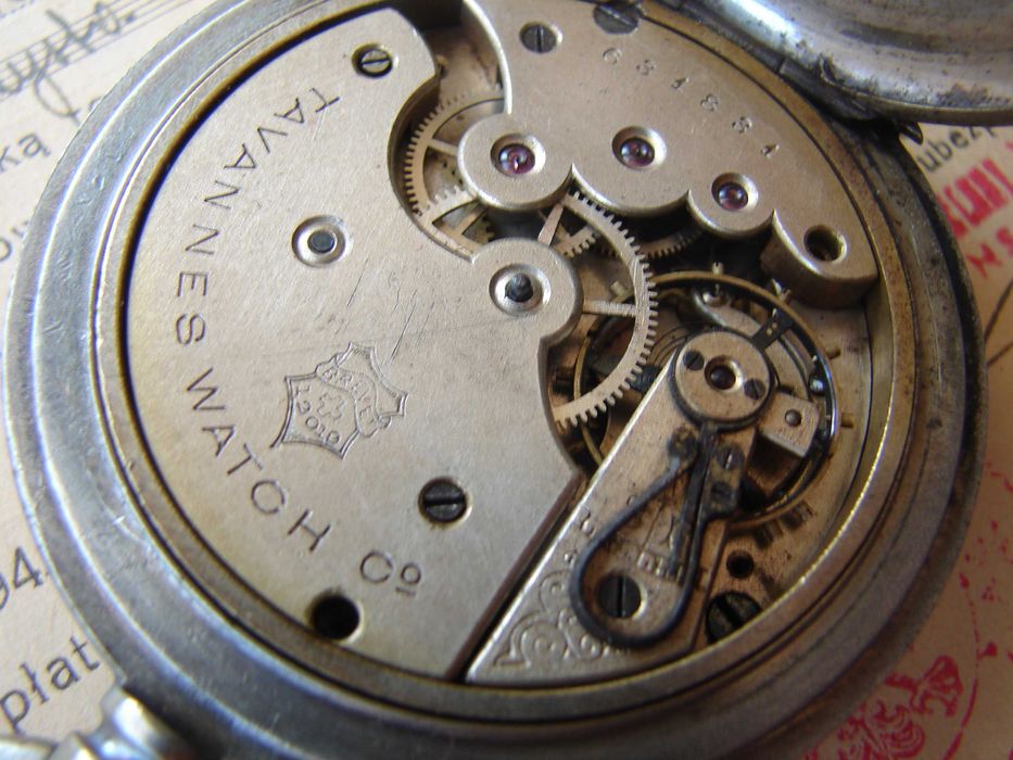 Tavanes Watch Co z mikroregulacją - stary zegarek kieszonkowy