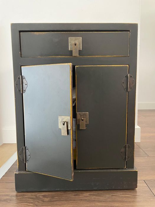 Mesas de cabeceira  (2 unidades