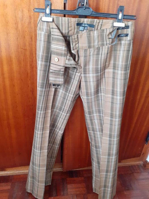 Roupa em óptimo estado de marca