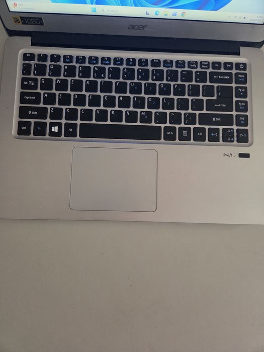 Laptop Acer Swift - stan idealny