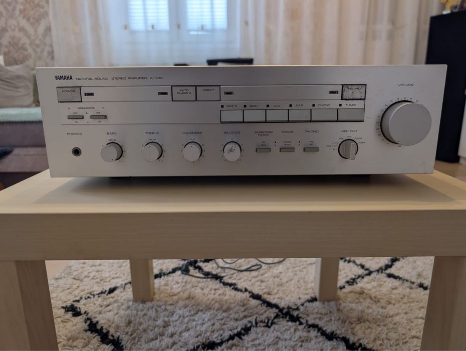 Wzmacniacz stereo Yamaha A-700