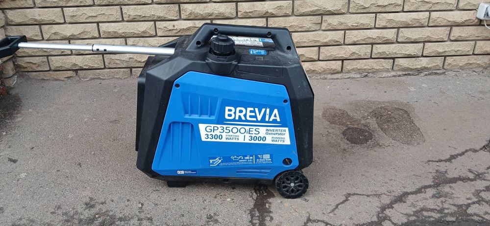 Продам генератор BREVIA 3300