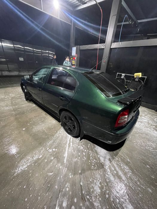 Skoda 1.8 турбо бензин
