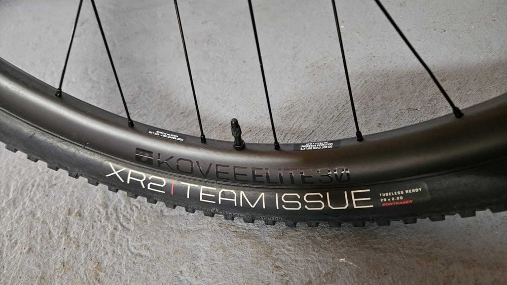 rower górski Trek Procaliber 9.8 Trek karbonowy Shimano XT 9,95kg r.M