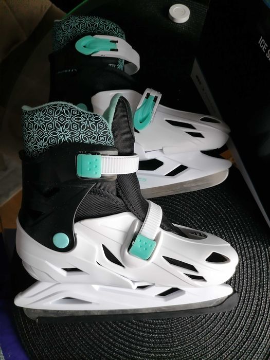 Sprzedam łyżwy dziecięce