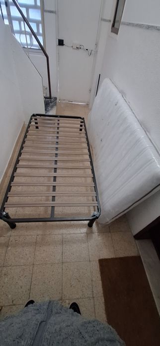 Sumier 190 por 090 com colchão