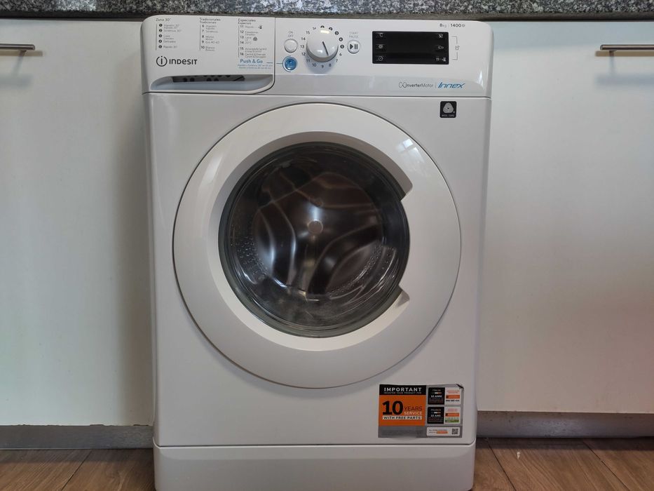Máquina Lavar Roupa Indesit 8kg | Muito bom Estado | 4 anos garantia