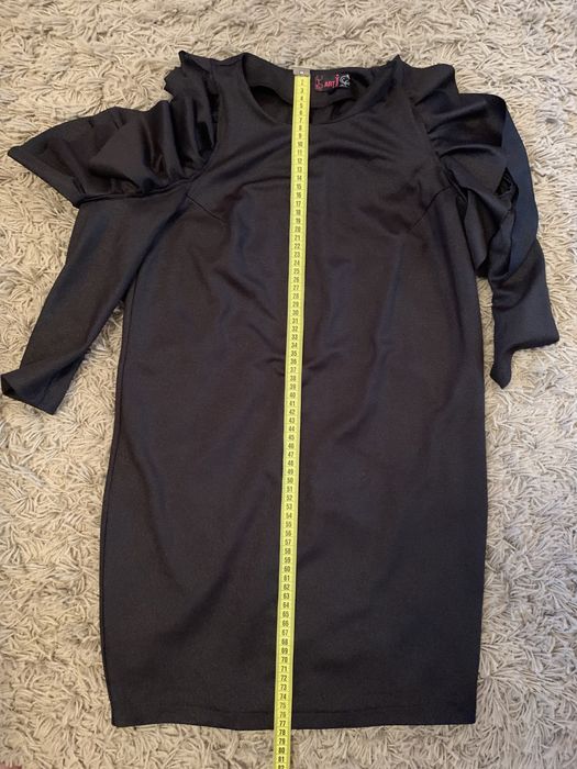 Чорне плаття