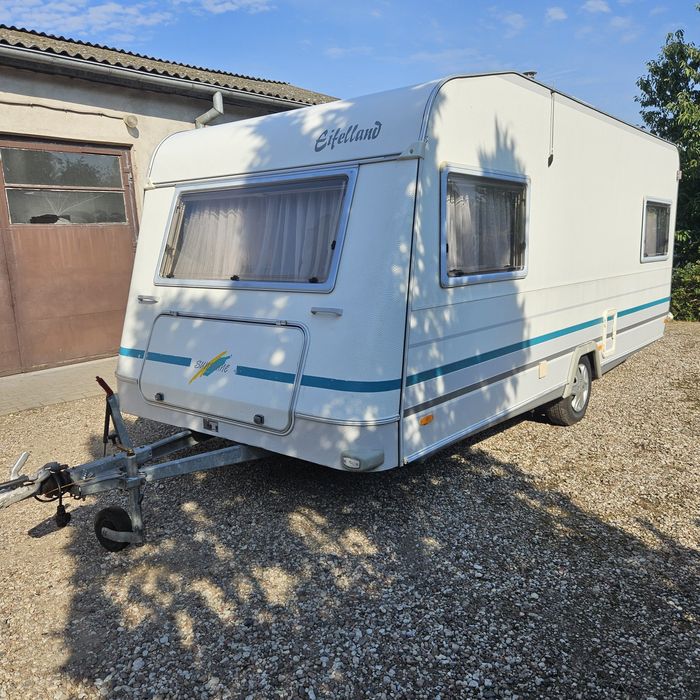 Przyczepa kempingowa Knaus Eifeland