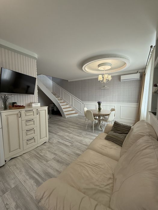 NEWStreet! 150кв.м Продам  Дворівневу кв по Пр.Миру