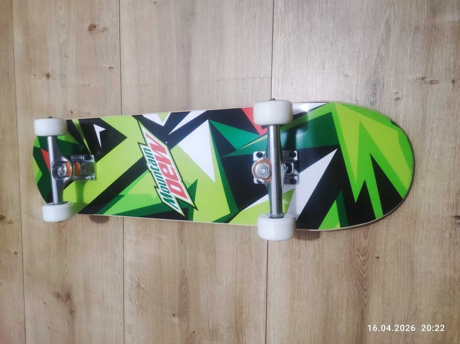 Deskorolka Nervous x Mountain Dew – NOWA