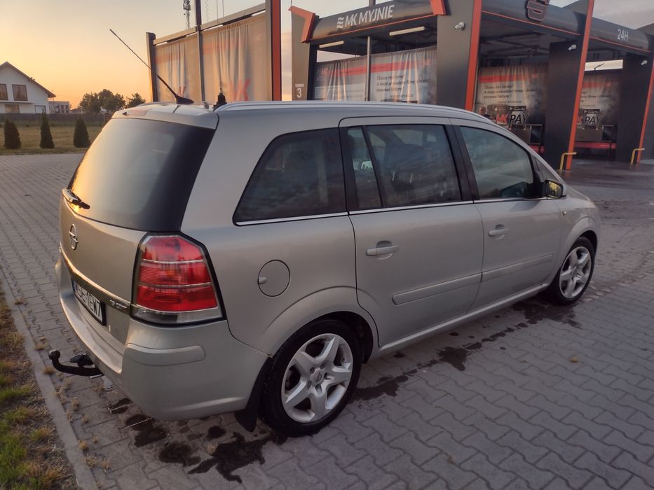 Opel Zafira B 1.9