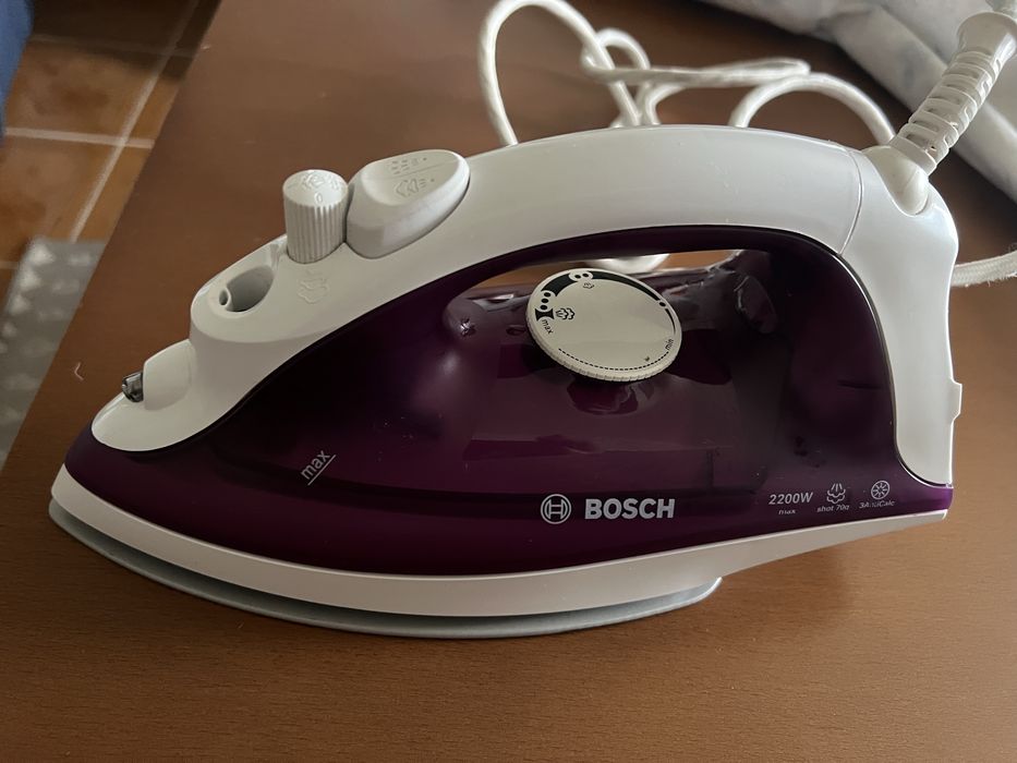 Ferro de engomar BOSCH  2200w